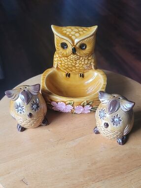 MCM Ceramic Brown Owl Decorative Dish and S/P Shaker Bundle. Japan